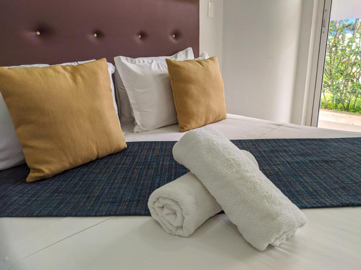 Hotel Palmeras De Luz 莫尼基拉 外观 照片